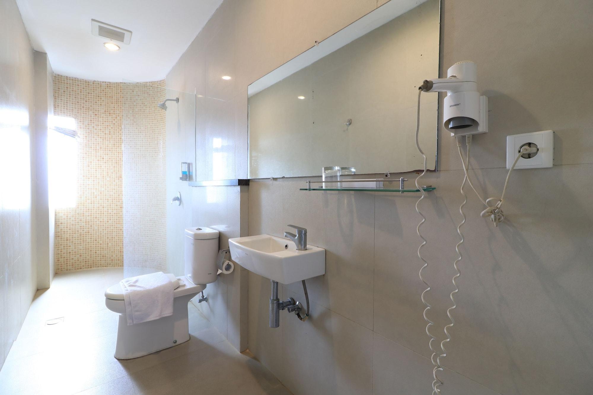 Kembang Hotel Cihampelas バンドゥン エクステリア 写真