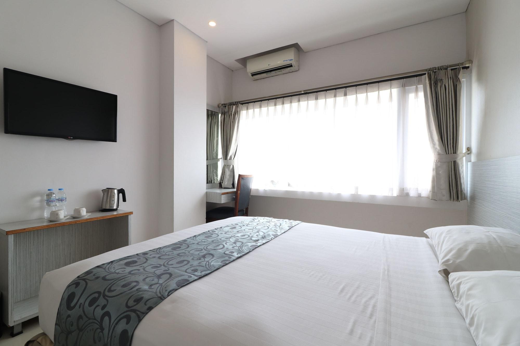 Kembang Hotel Cihampelas バンドゥン エクステリア 写真