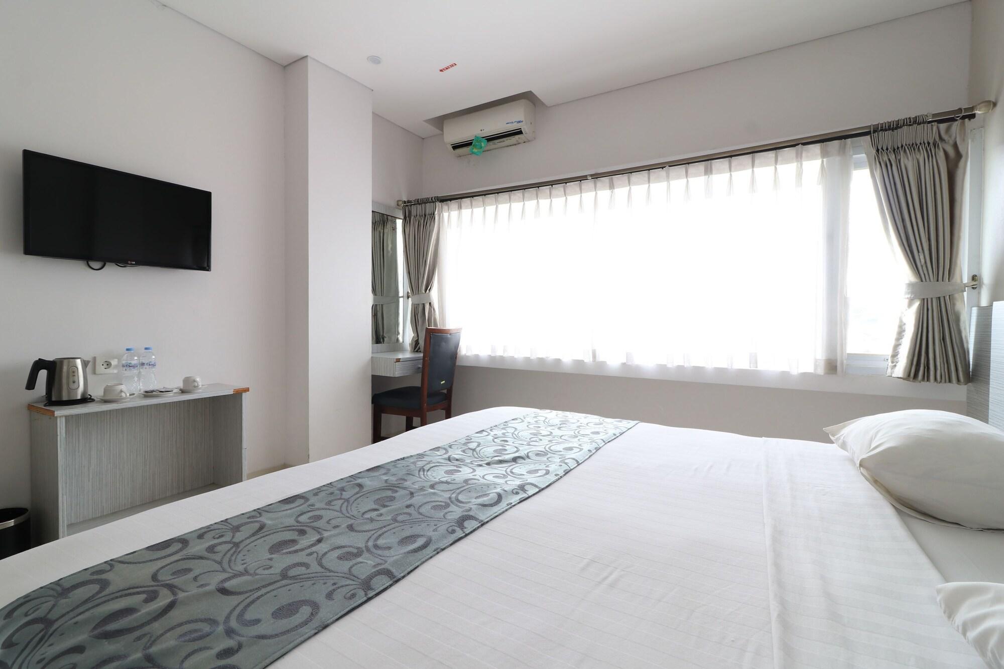 Kembang Hotel Cihampelas バンドゥン エクステリア 写真