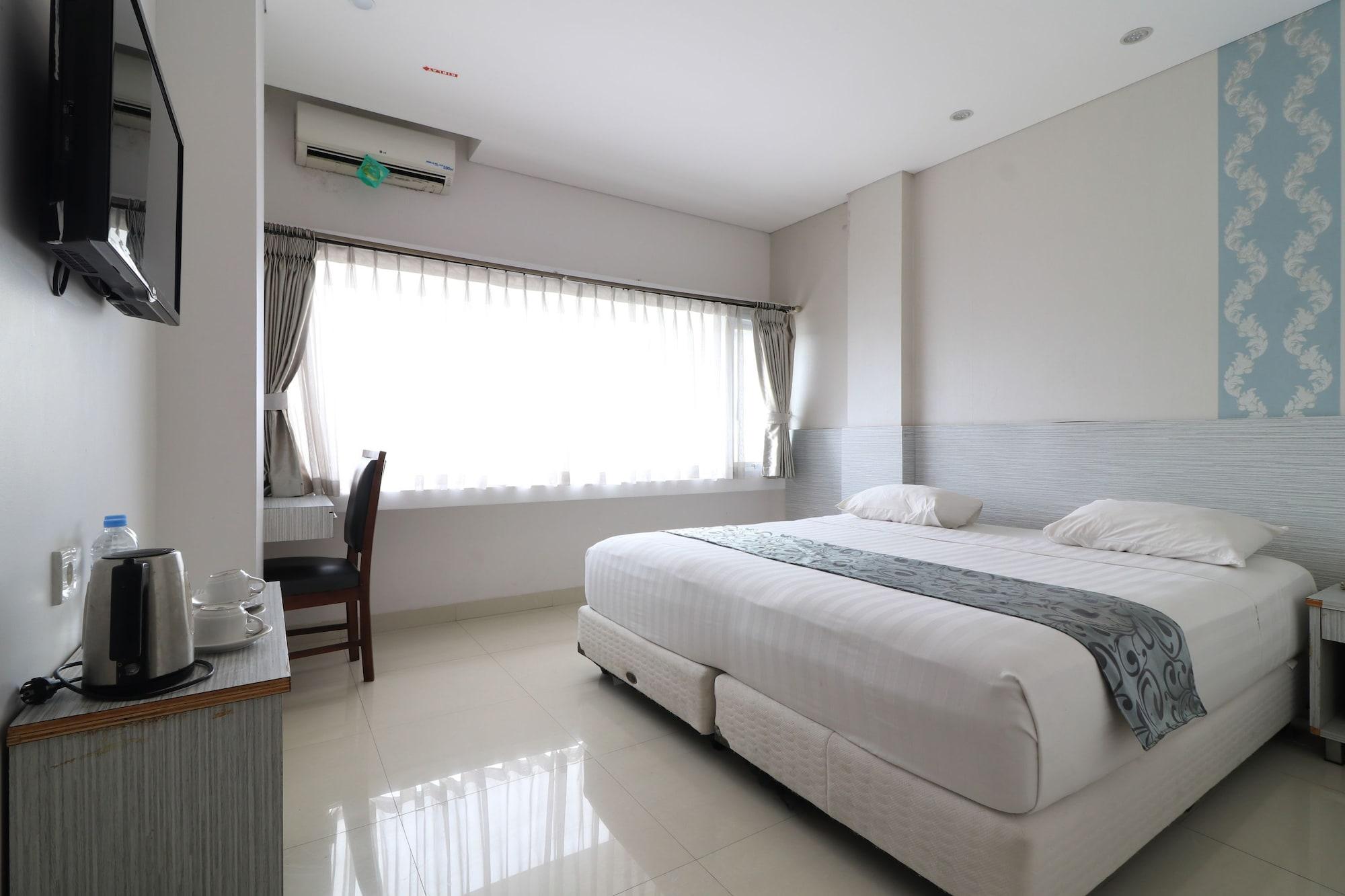 Kembang Hotel Cihampelas バンドゥン エクステリア 写真